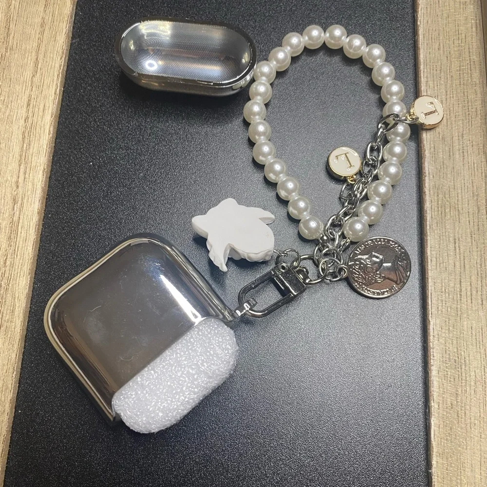 N/A fits airpods